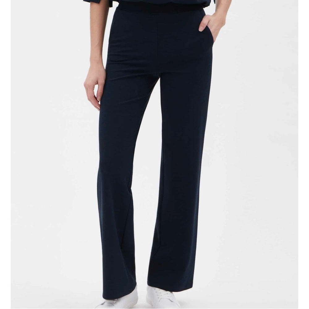 Women’s Up! Light Ponte Straight Leg Pants